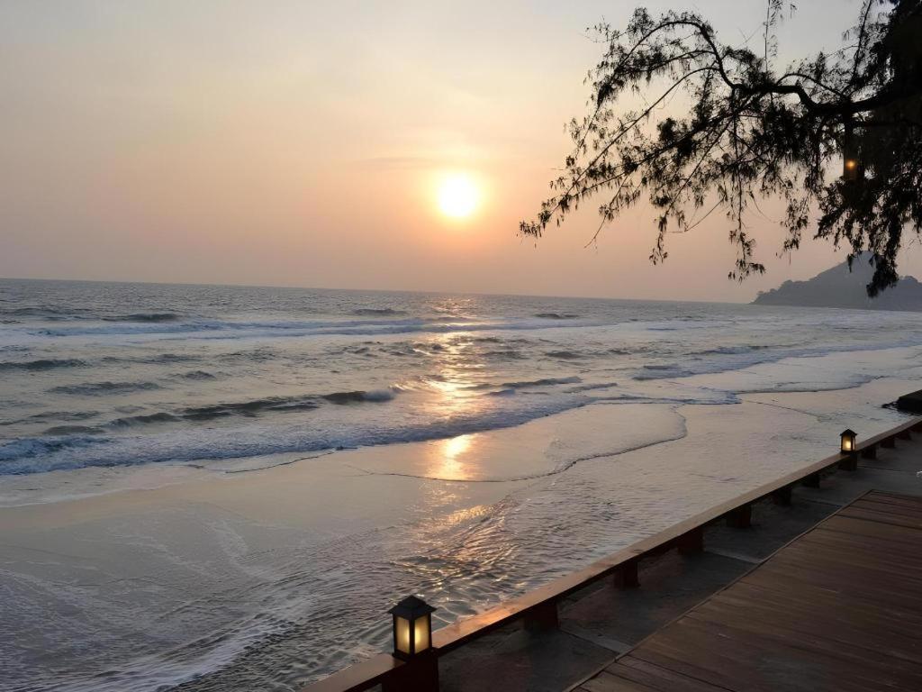 Baan Talay Dao Resort Hua Hin Exterior photo