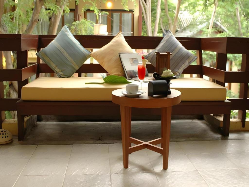 Baan Talay Dao Resort Hua Hin Exterior photo