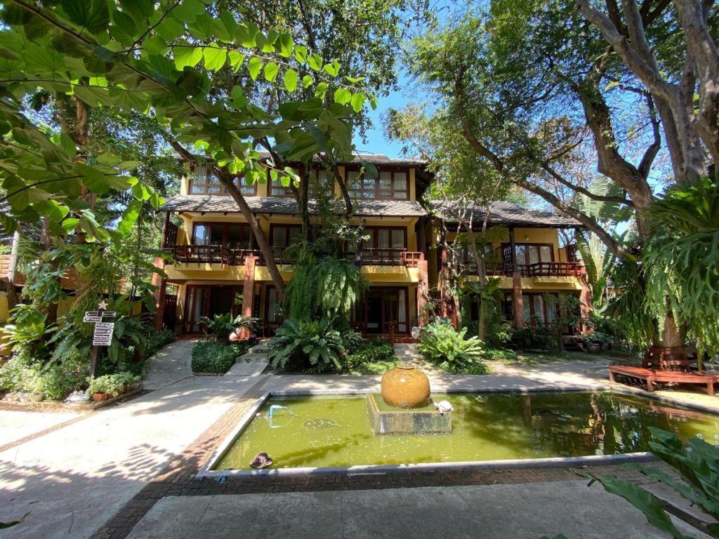 Baan Talay Dao Resort Hua Hin Exterior photo