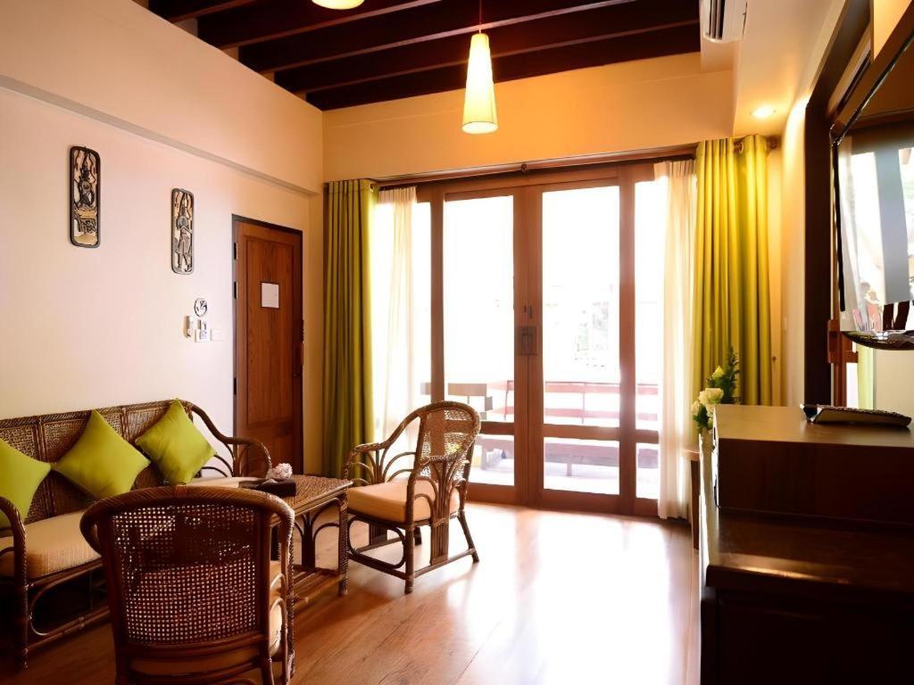 Baan Talay Dao Resort Hua Hin Exterior photo