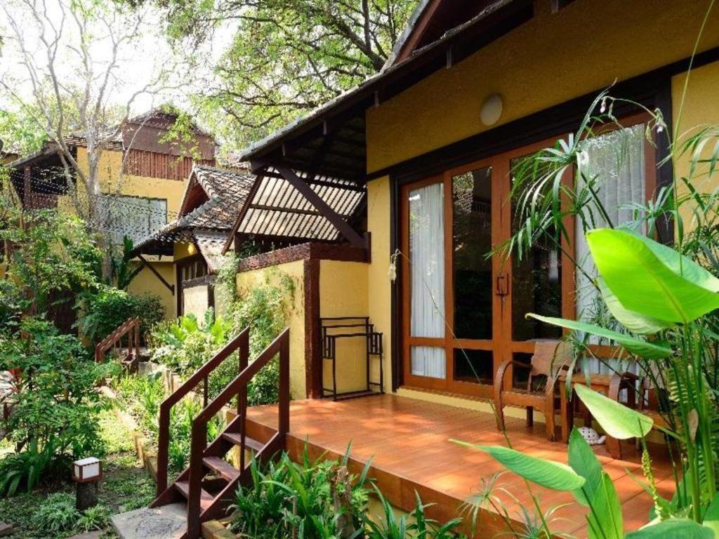 Baan Talay Dao Resort Hua Hin Exterior photo