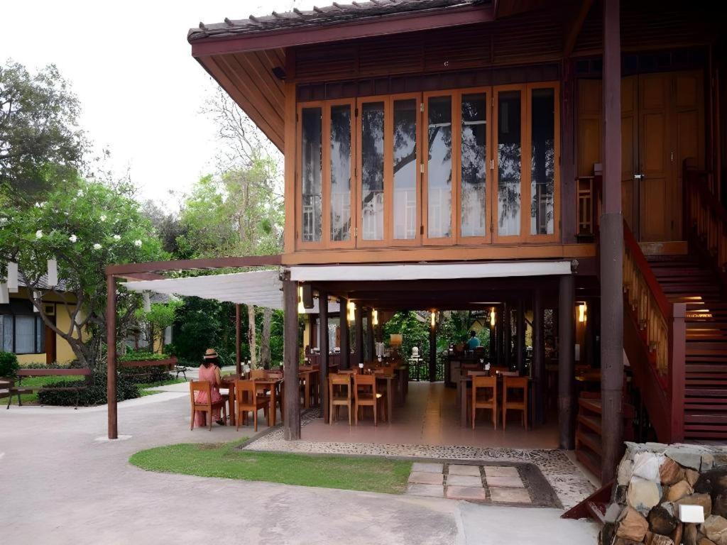 Baan Talay Dao Resort Hua Hin Exterior photo